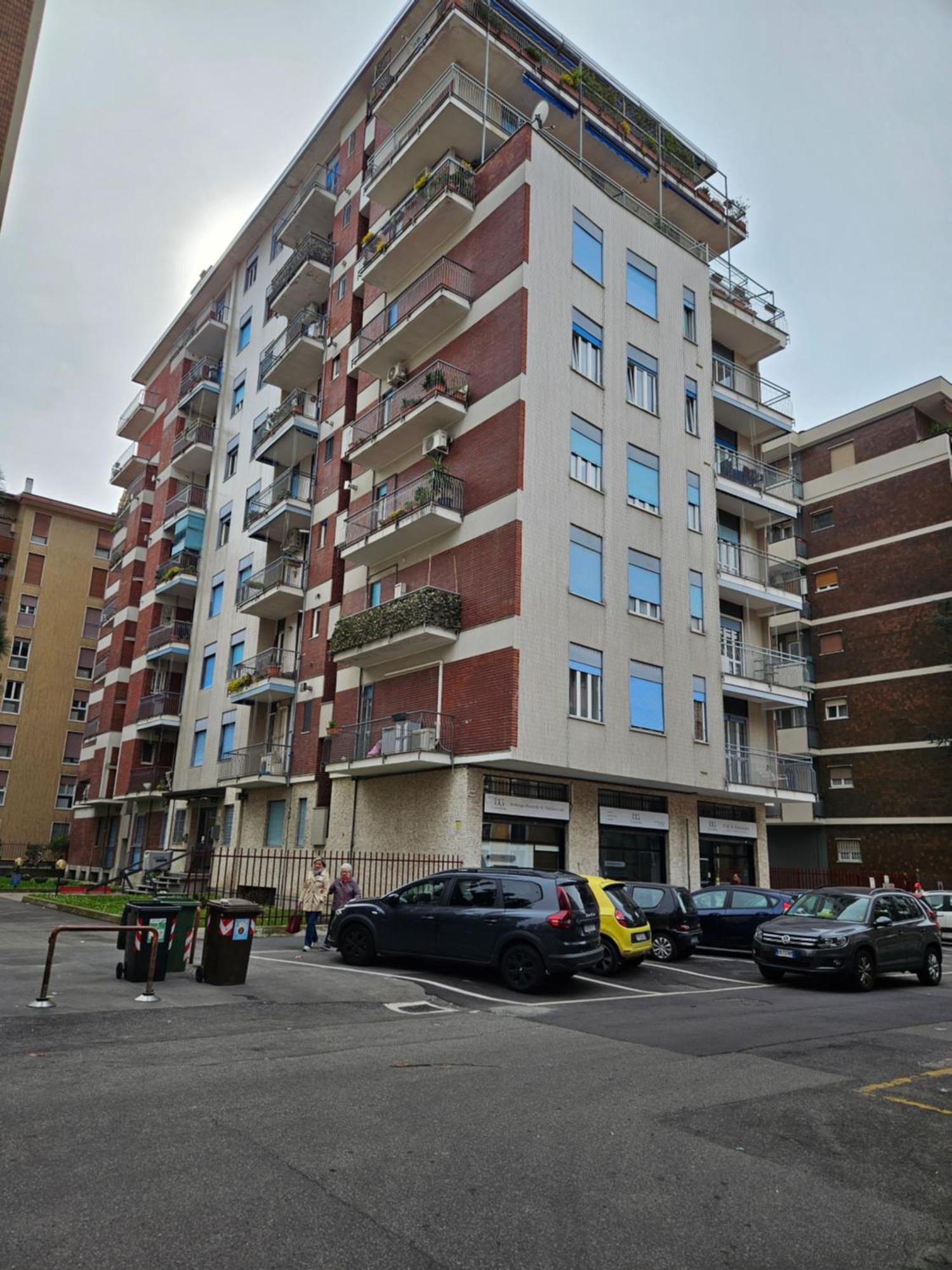 Guesthouse - Metro M1 Sesto Rondo Сесто-Сан-Джованни Экстерьер фото