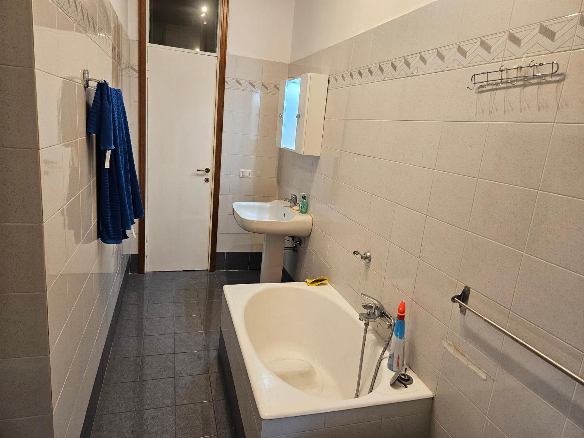 Guesthouse - Metro M1 Sesto Rondo Сесто-Сан-Джованни Экстерьер фото