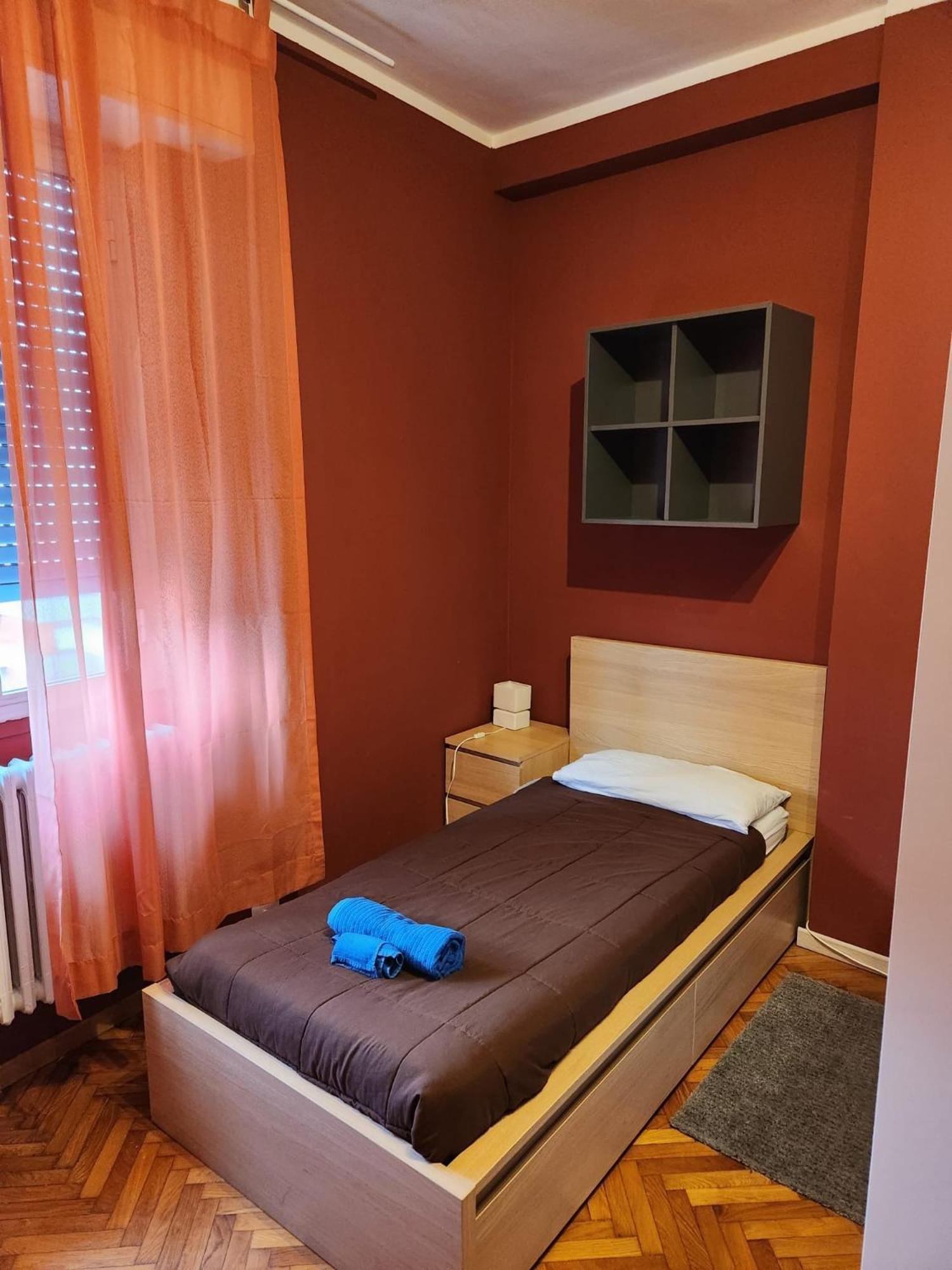 Guesthouse - Metro M1 Sesto Rondo Сесто-Сан-Джованни Экстерьер фото